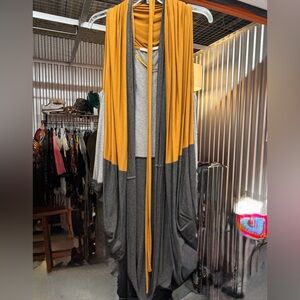 Statement Layering Piece